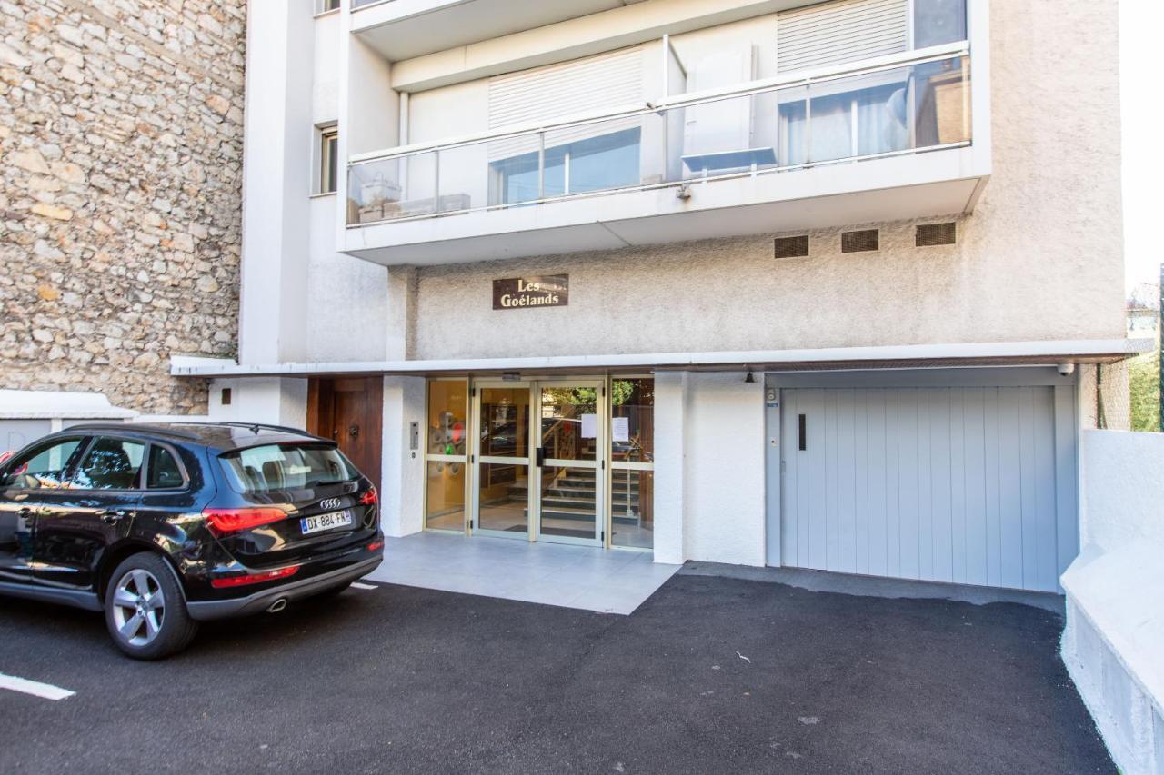 Lb Vacation Rentals I Admire Panoramic Ocean Views Through Walls Of Windows Cannes Eksteriør bilde
